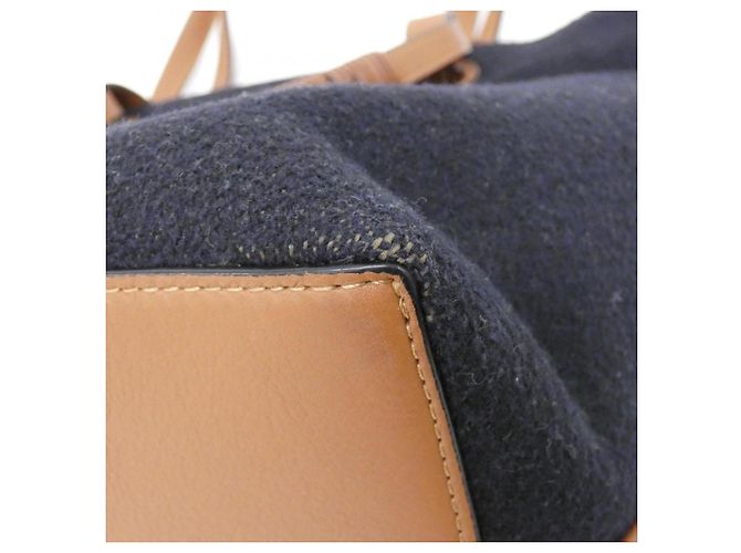Borsa Tote Loewe Love Anagram Blu Blu navy - vista 3