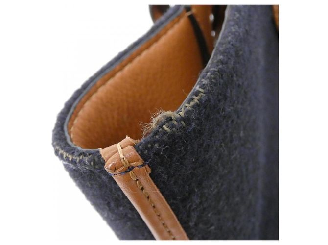 Borsa Tote Loewe Love Anagram Blu Blu navy - vista 4