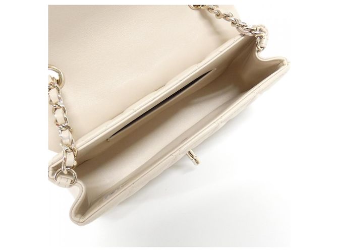 Borsa a tracolla Chanel AP4592 in pelle d'agnello beige - vista 9