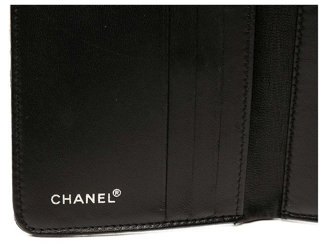 Chanel Black New Travel Line Nylon Small Wallet Nero - vista 5