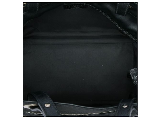 Sacola Chanel Black Paris Biarritz Large em lona revestida acolchoada e nylon Preto - vista 4