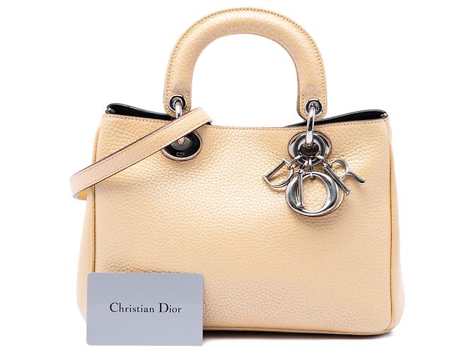 Borsa Diorissimo Mini in pelle metallizzata gialla Dior - vista 7