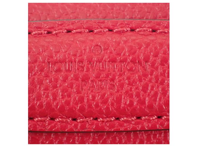 Louis Vuitton Red Monogram Empreinte Saintonge Roja - vista 11