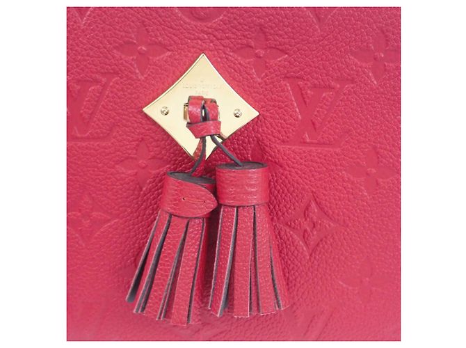 Louis Vuitton Red Monogram Empreinte Saintonge Roja - vista 13