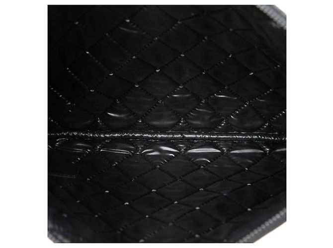 Clutch Chanel Black Medium CC Bicolor Quilted Lambskin Beige - vista 4