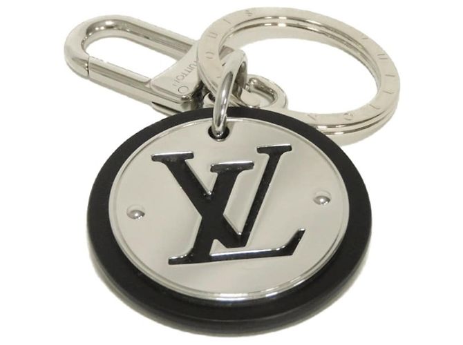Louis Vuitton Keychain LV Circle Cut Calf Black Silvery - view 2