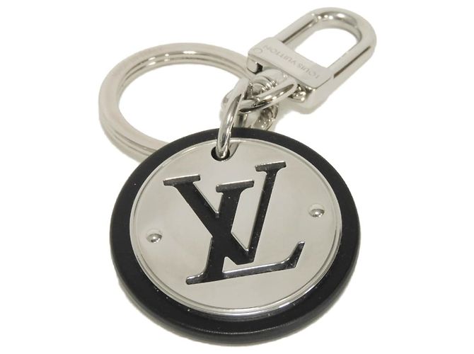 Louis Vuitton Keychain LV Circle Cut Calf Black Silvery - view 4