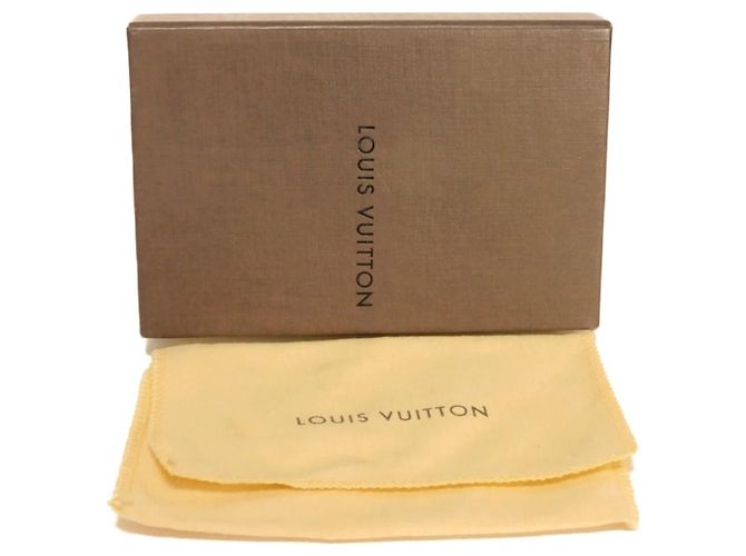 Portachiavi e Ciondolo per Borsa Louis Vuitton Bianco Rosso Blu navy - vista 16
