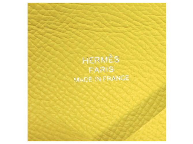 Hermès Tarjetero Hermes Calvi en Yellow Amarillo - vista 6