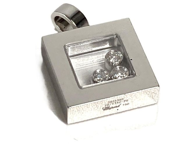 Colar Chopard Happy Diamonds em Ouro 18K Prata - vista 4