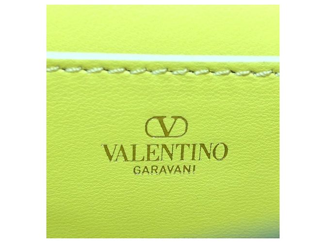 Borsa a tracolla con patta Valentino Yellow Logo Giallo - vista 12