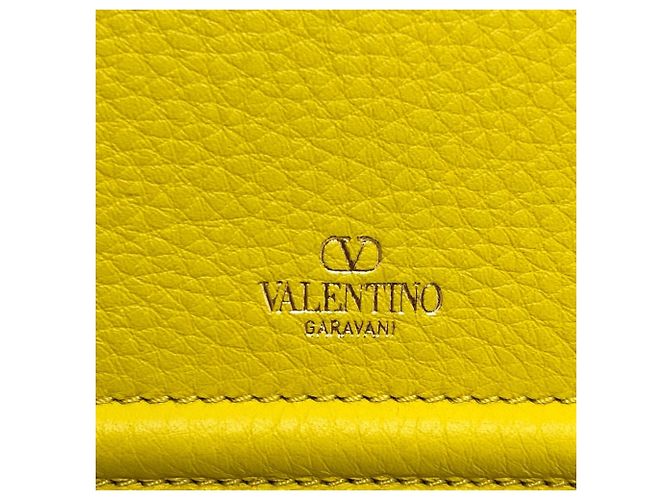 Borsa a tracolla con patta Valentino Yellow Logo Giallo - vista 13