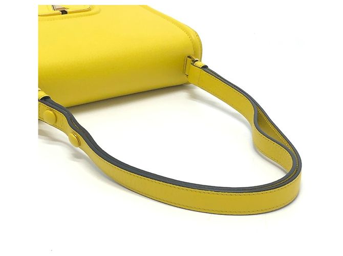 Borsa a tracolla con patta Valentino Yellow Logo Giallo - vista 9