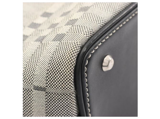 Borsa Burberry in tela e pelle Nero Crudo - vista 7