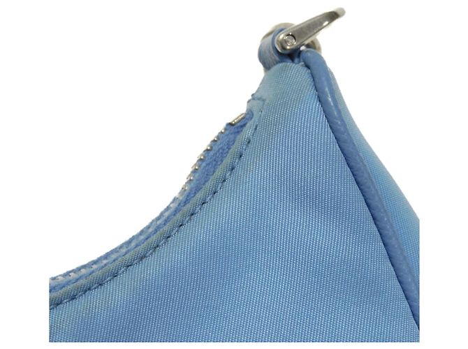Prada Re-Edition Tessuto Micro Mini Schultertasche mit Kette Blau - Ansicht 14