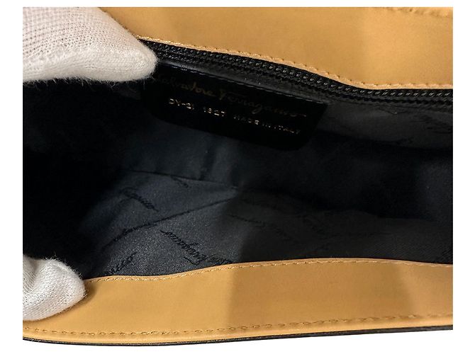 Gancini Borsa a tracolla in pelle marrone Salvatore Ferragamo - vista 14
