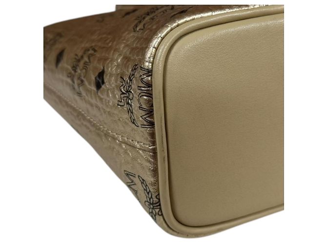 MCM Schultertasche aus goldfarbenem Leder Golden - Ansicht 7