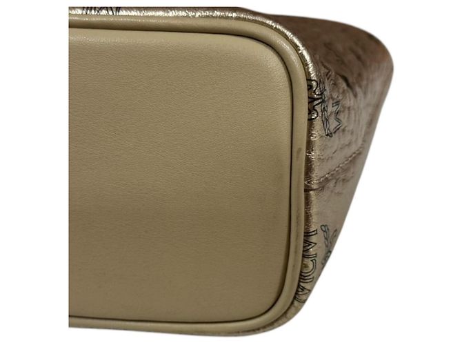 MCM Schultertasche aus goldfarbenem Leder Golden - Ansicht 8