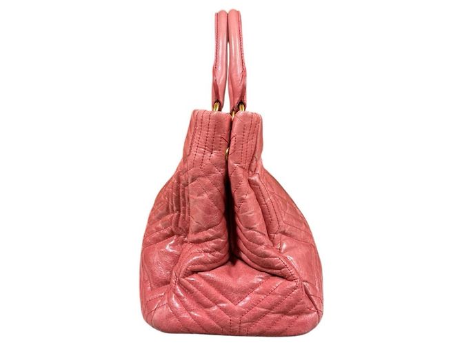 Borsa a tracolla Miu Miu in pelle rosa - vista 4