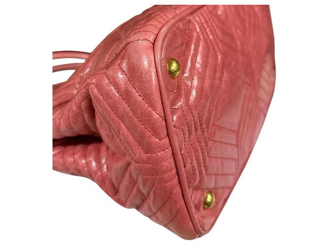 Borsa a tracolla Miu Miu in pelle rosa - vista 9
