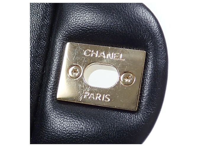 Borsa a tracolla Chanel Matelassé in pelle di agnello nera Nero - vista 10