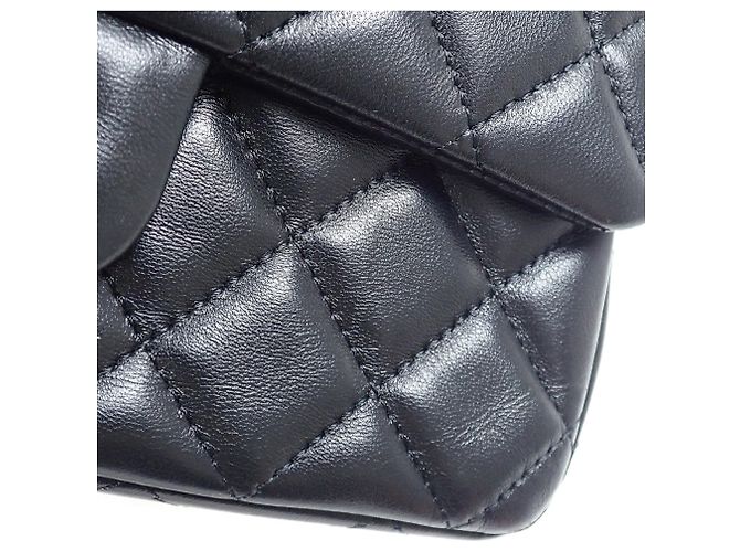 Borsa a tracolla Chanel Matelassé in pelle di agnello nera Nero - vista 4