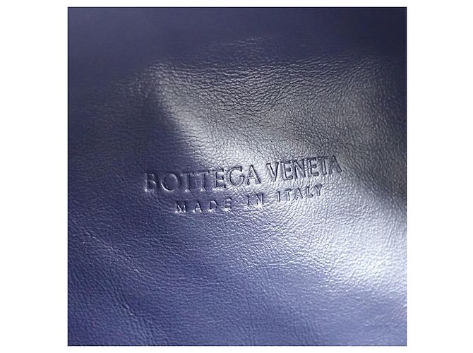 Borsa a tracolla in pelle blu navy da donna Bottega Veneta - vista 9
