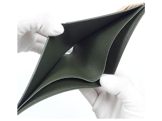 Louis Vuitton Monogram Bi-fold Wallet Khaki - view 9