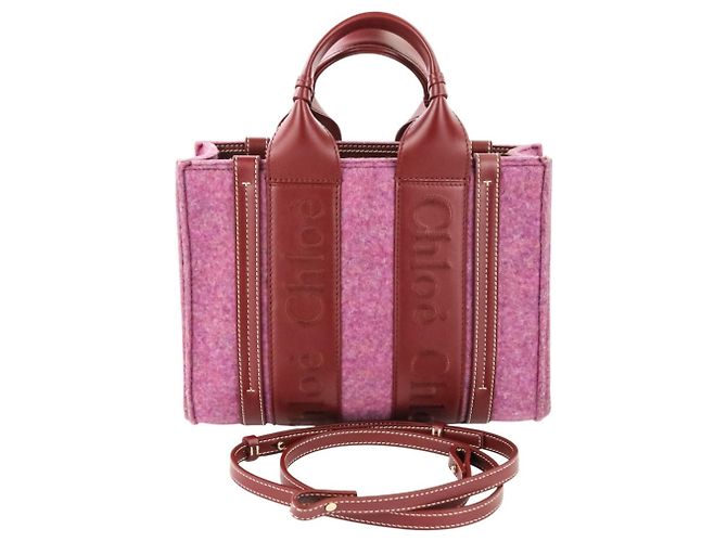 Bolsa de Ombro Chloé Woody Small em Feltro e Couro Vermelho - vista 12