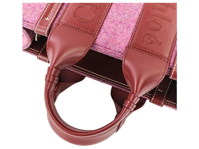 Bolsa de Ombro Chloé Woody Small em Feltro e Couro Vermelho - vista 6