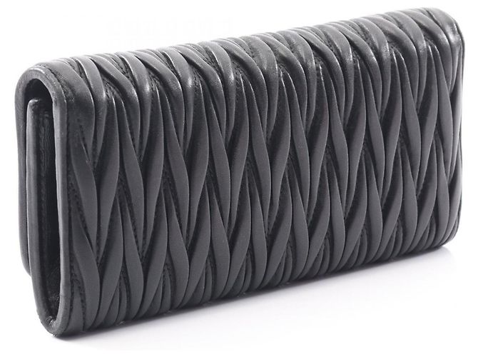 Miu Miu Matelassé Bi-fold Langbörse Schwarz - Ansicht 2