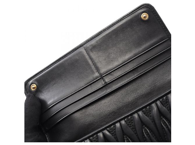 Miu Miu Matelassé Bi-fold Langbörse Schwarz - Ansicht 6