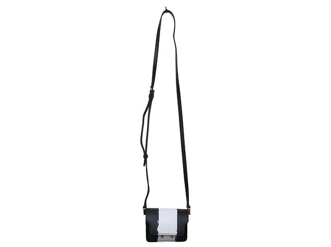 Borsa a tracolla e pochette Marni Trunk Nano in pelle Nero Bianco - vista 3
