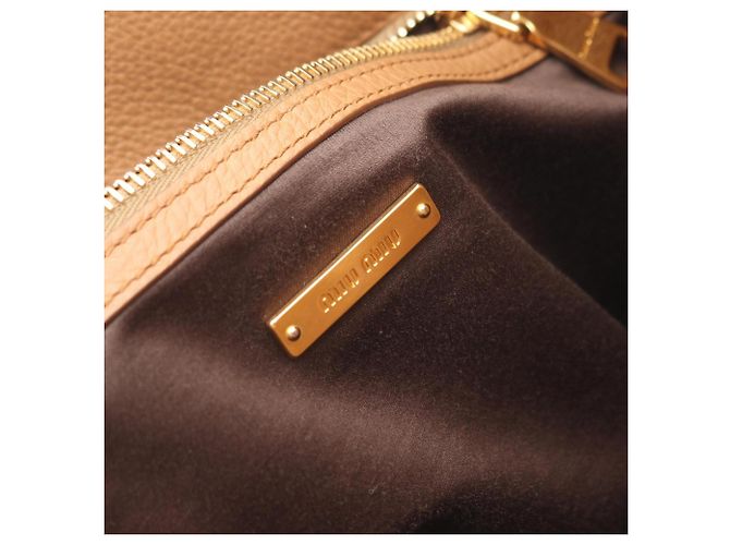 Miu Miu Shopper aus braunem Leder - Ansicht 4