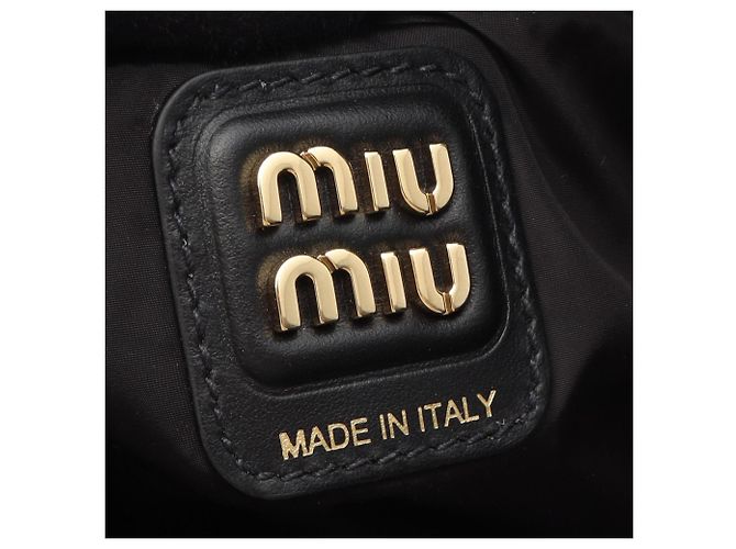 Borsa Hobo Tote Miu Miu in pelle nera Nero - vista 4