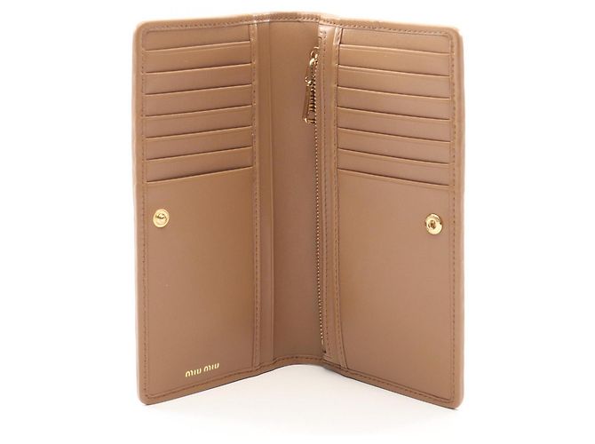 Miu Miu Matelassé Bi-fold Langbörse Braun - Ansicht 3