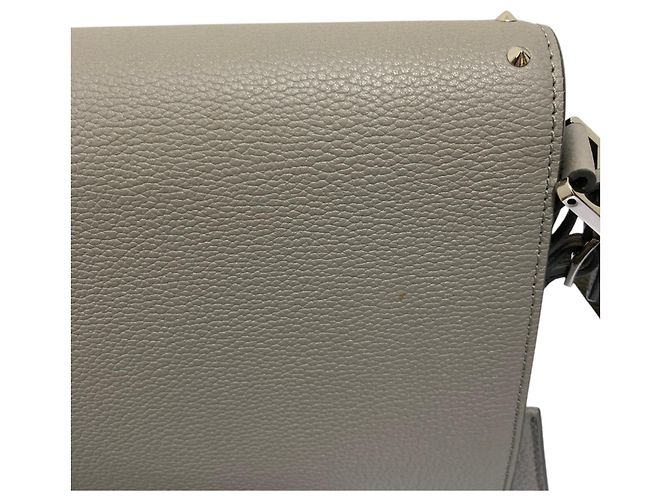 Borsa a tracolla in pelle borchiata MCM Marrone - vista 15