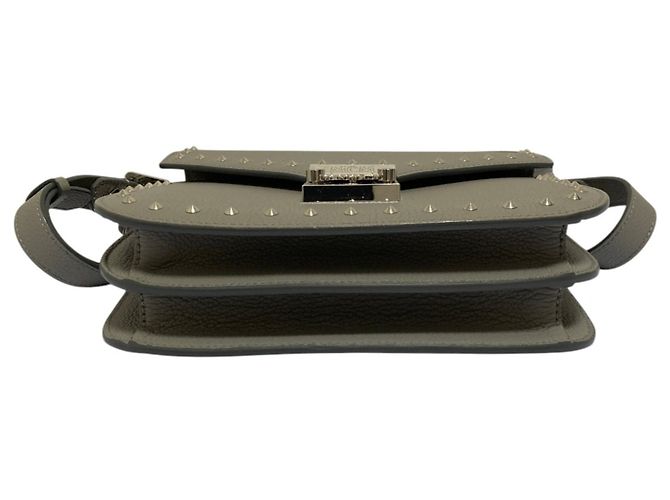 Borsa a tracolla in pelle borchiata MCM Marrone - vista 4