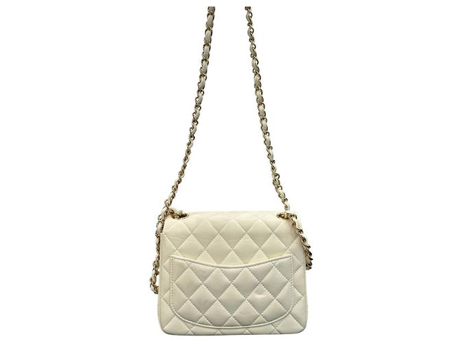 Bolso de hombro Chanel Matelassé Blanco - vista 2