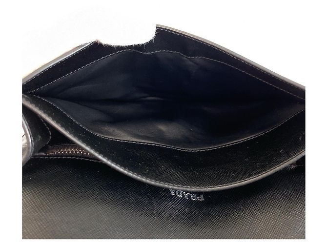 Bolsa de Mão Prada Saffiano Preto - vista 9