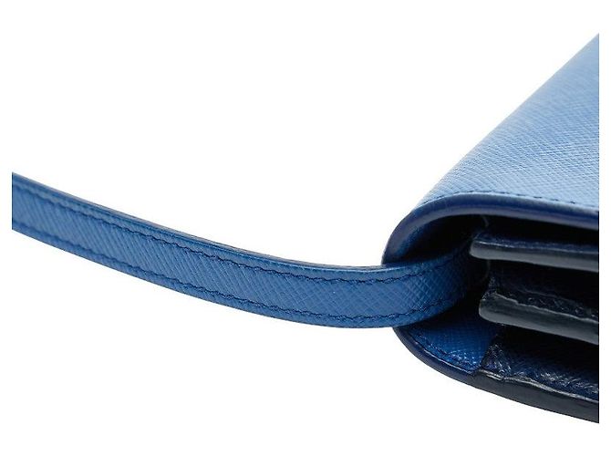 Bolsa Crossbody Prada em couro Saffiano Azul - vista 8