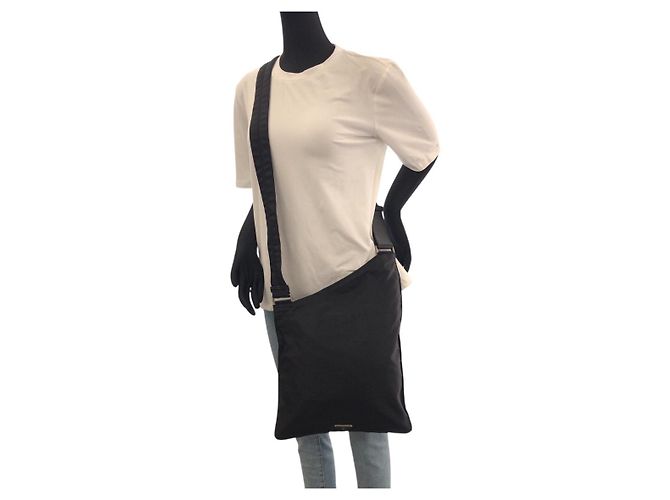 Bolsa Crossbody Prada Tessuto Preto - vista 7