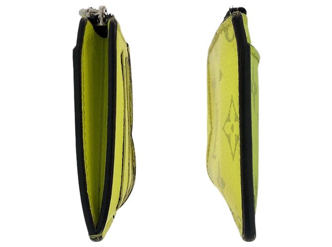 Portacarte e monete Louis Vuitton Taigarama Giallo - vista 9