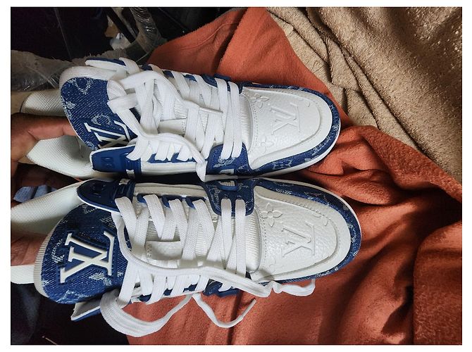 Louis Vuitton Baskets LV Trainer Denim Blanc Bleu - vue 11