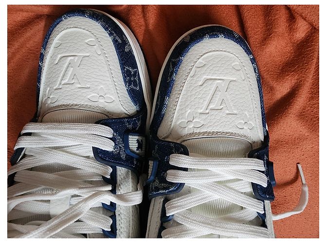 Louis Vuitton Baskets LV Trainer Denim Blanc Bleu - vue 4