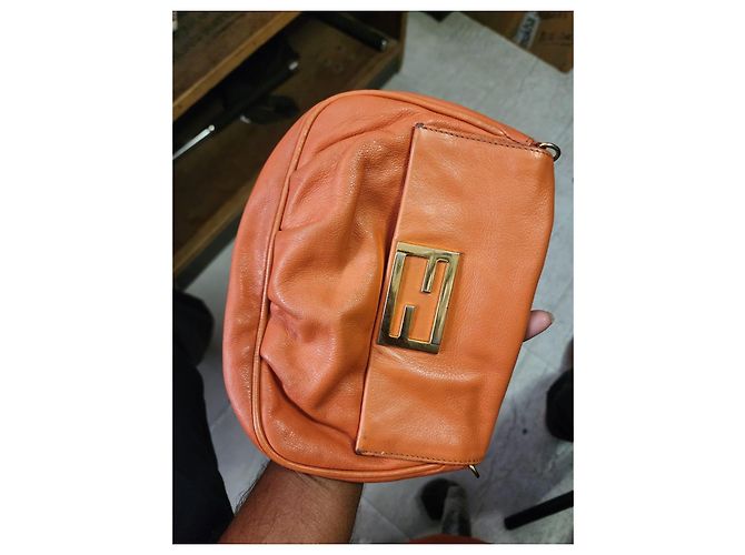 Fendi Borsa Baguette in pelle arancione - vista 10