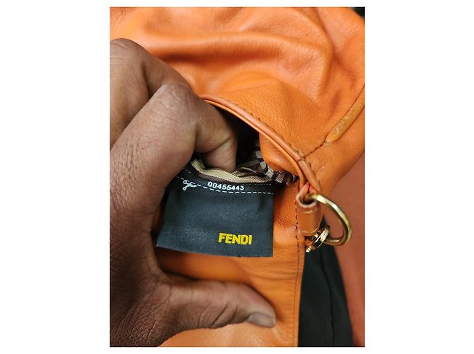 Fendi Borsa Baguette in pelle arancione - vista 18