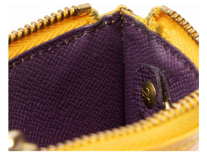 Portachiavi Louis Vuitton Vintage in pelle Epi Giallo - vista 9