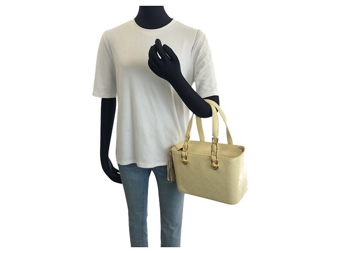 Bolsa Versace Sunburst com borlas Amarelo - vista 7