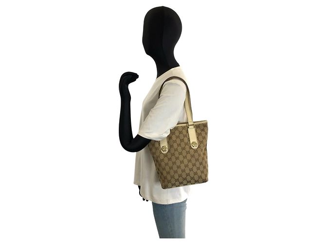Bolso Tote Gucci GG Canvas Castaño Beige - vista 6